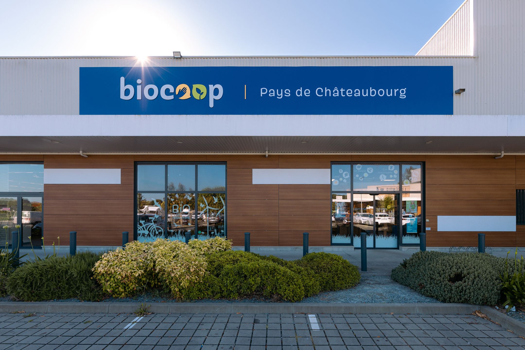 biocoop à chateaubourg par bretagne agencement