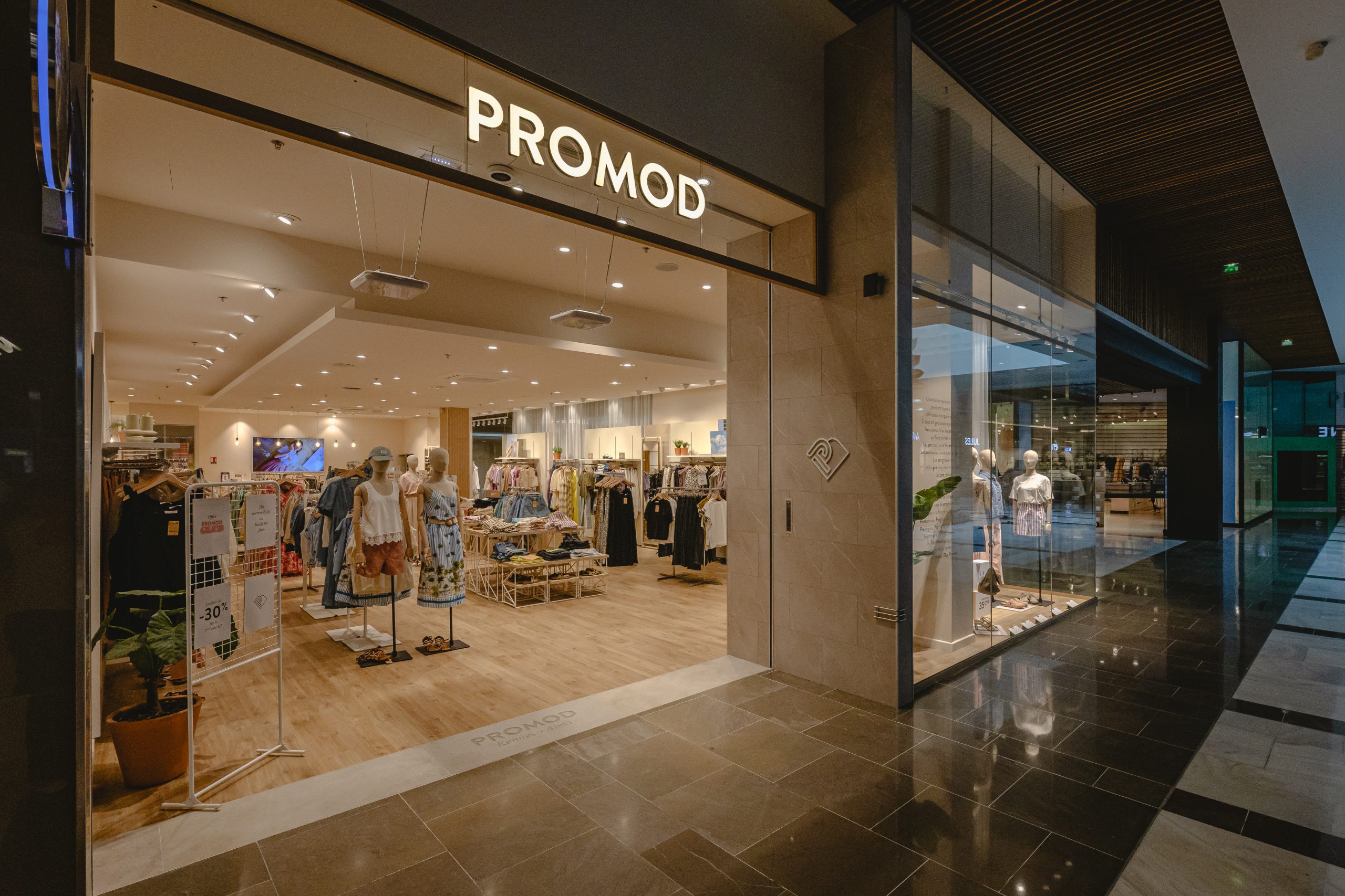 promod magasin fait par bretagne agencement